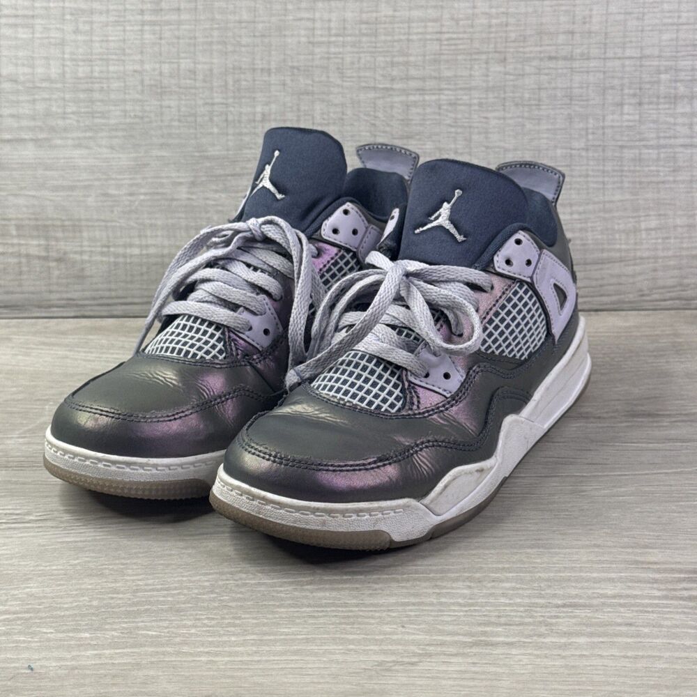 2018 Nike Air Jordan 4 Retro SE GS Monsoon Purple Size 2Y BQ9042-400